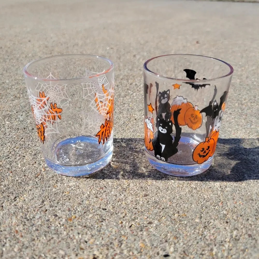 Vintage Halloween Shot Glasses (2)